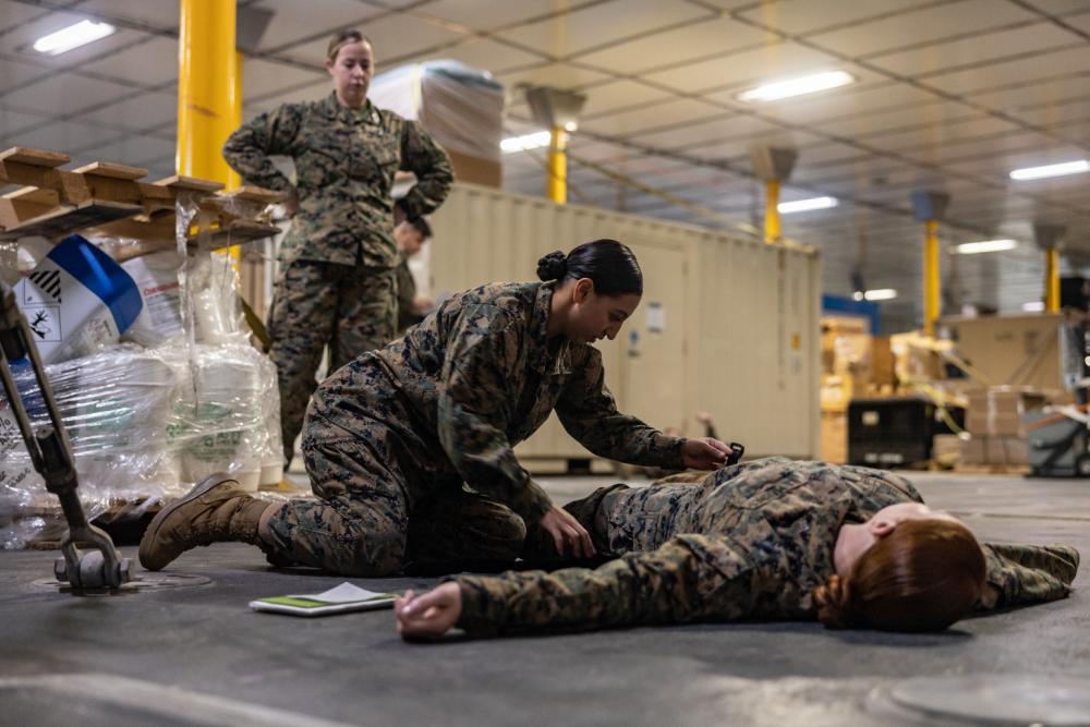 iimefmarines's tweet photo. T-Triple-C

Marines with II Marine Expeditionary Force perform tactical combat causality care practical applications aboard the Spearhead-class, expeditionary fast transport USNS Trenton (T-EPF 5) in Greece.

#Greece #TCCC #Marines #USMC #TacticalCombatCasualtyCare https://t.co/l8Ebrv3taH