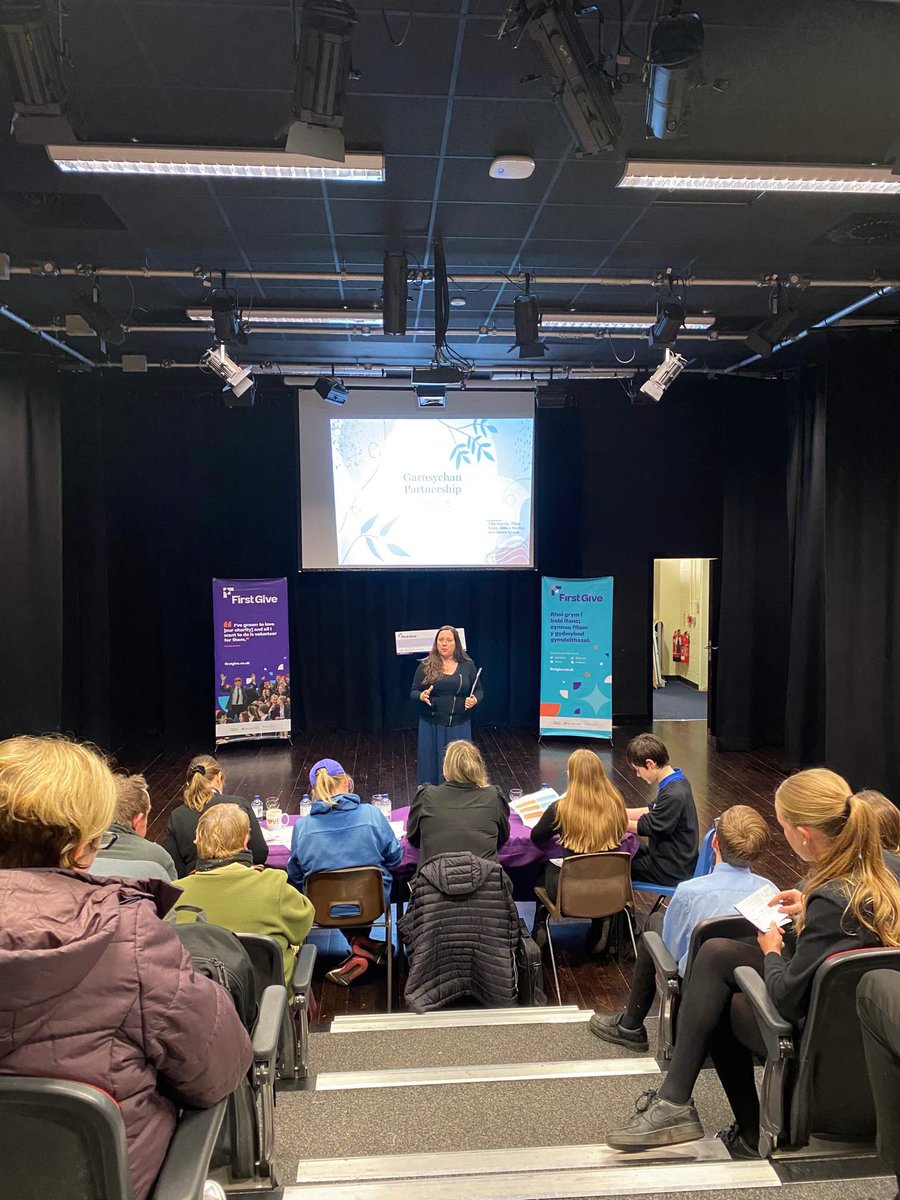 This Monday we had our <a href="/FirstGiveUK/">First Give</a> Final! All classes presented the social action they have taken part in this term to a panel of judges and an audience of friends and family of WMS 😄 A big well done to all pupils involved! 👏