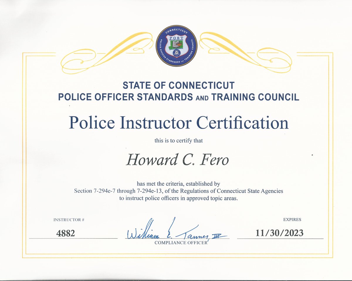 LdrpDoc's tweet photo. Some of my favorite groups to work with are those who serve our communities each and every day. 
If you're looking for a #highenergy, practical, and innovative #leadershiptraining for your department, reach out and let's talk!
#police #lawenforcement #CTPolice #stateofconnecticut https://t.co/OrzjDB3RE9