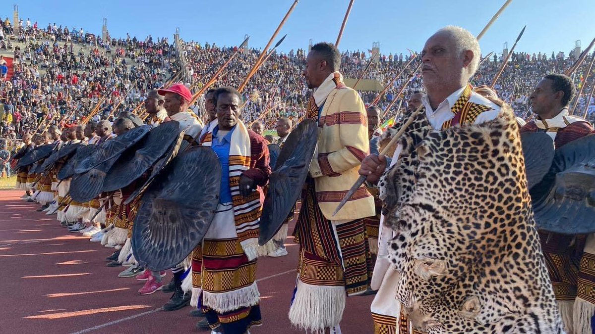adm270236's tweet photo. #Happning now, hundreds of thousands of Ethiopias celebrate the Ethiopian peoples and Nationalities Day in the city of Hawassa, Sidama region.
#Ethiopia the beating heart of Africa 🇪🇹🇪🇹❤️✊🏿 https://t.co/vvPFrv3eLw