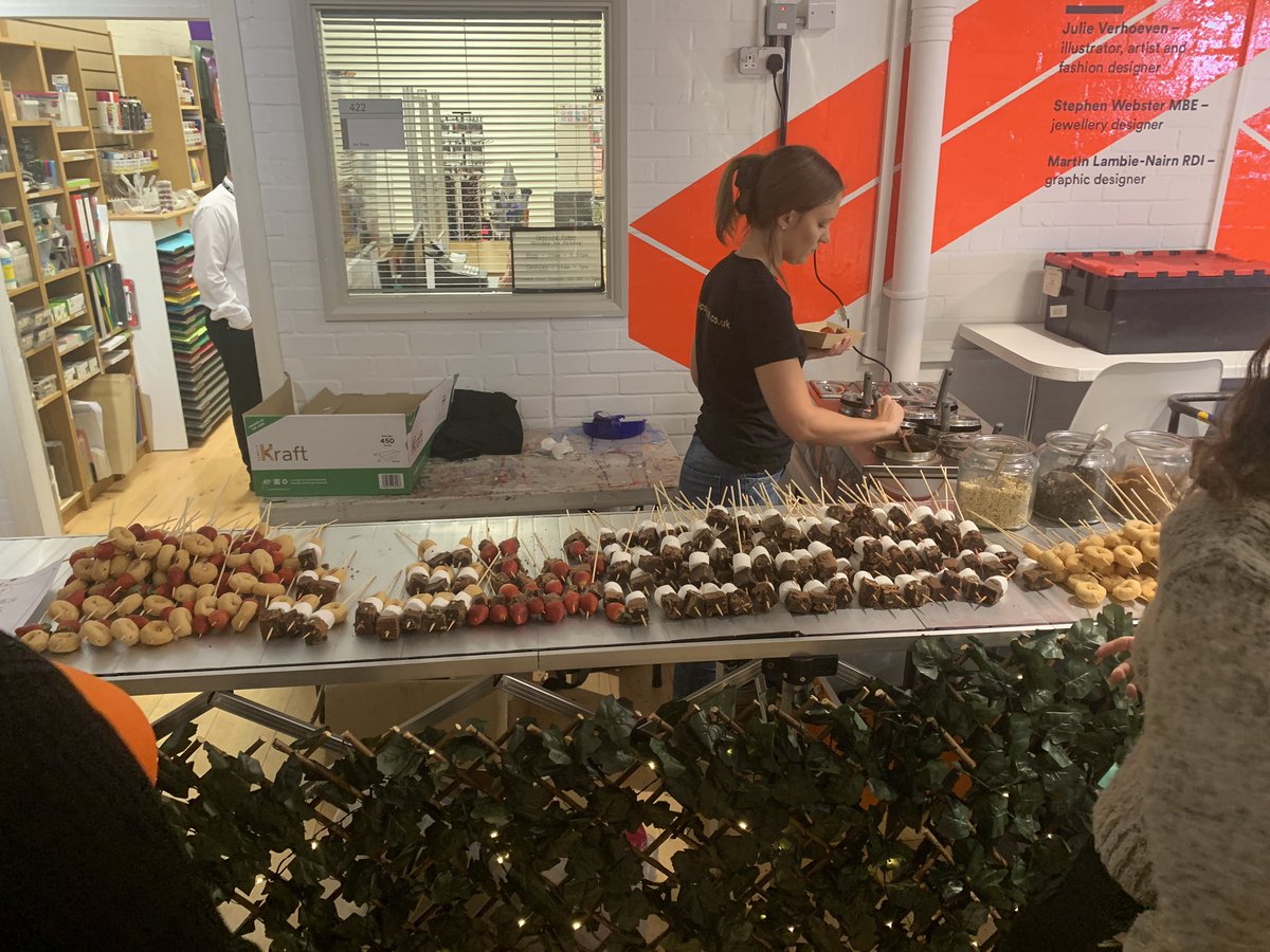 chriswraithRFE's tweet photo. We are in full swing at our Winter Fayre, students and staff come along and join us @UniCreativeArts Rochester. Free fondue sweet skewers for all too! https://t.co/4SeoRVe4jN