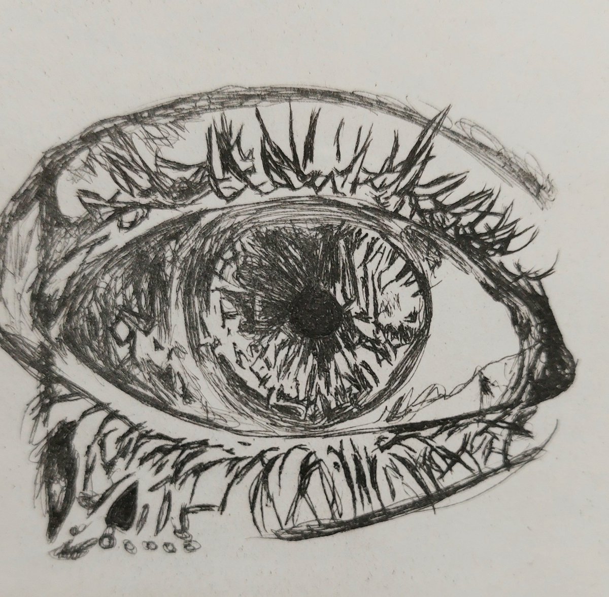 ArtsNHS's tweet photo. It is the time of year where we can celebrate and publicise our GCSE artists @NorthamptonHigh from  summer 2022. First up is Grace, who explored printmaking and collage with much success. Excellent work Grace! 👏 👏 👏 #wecanprint #wecancreate #art #artteaching @GDST https://t.co/VO77UaEqHZ