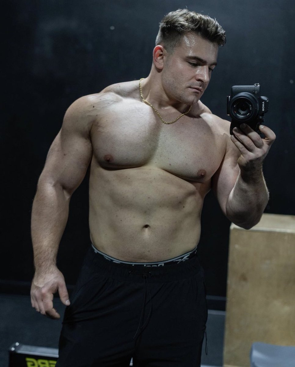 beastsofIG's tweet photo. Gavin Adin

IG: gavin_adin

#beastsofinstagram #muscle #muscleguy #bodybuilder #powerlifter #bodybuilding https://t.co/iUlt3bgq1I