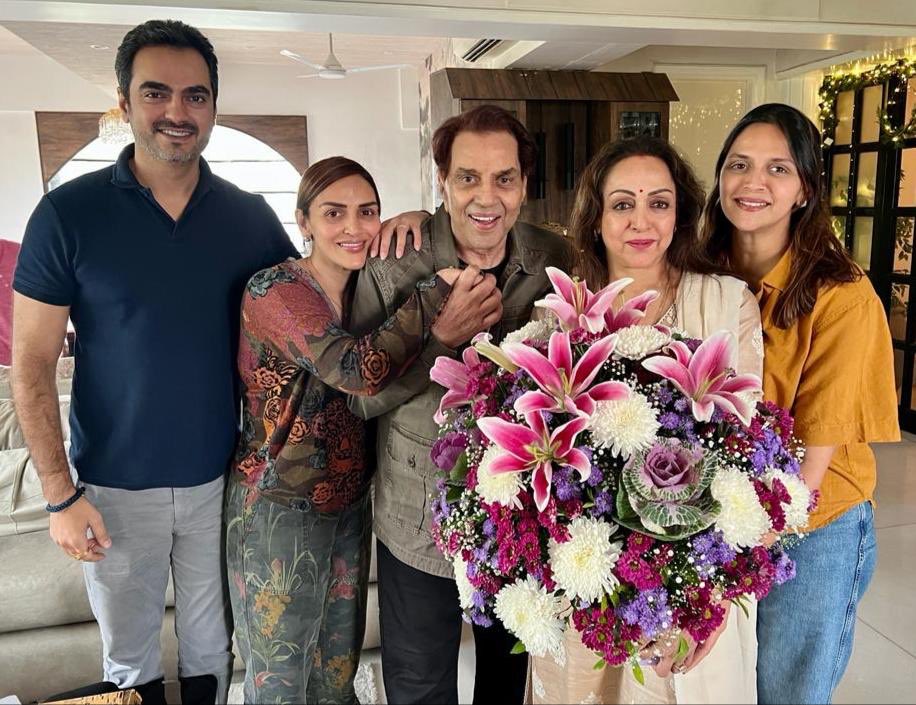 Hema Malini tweet media