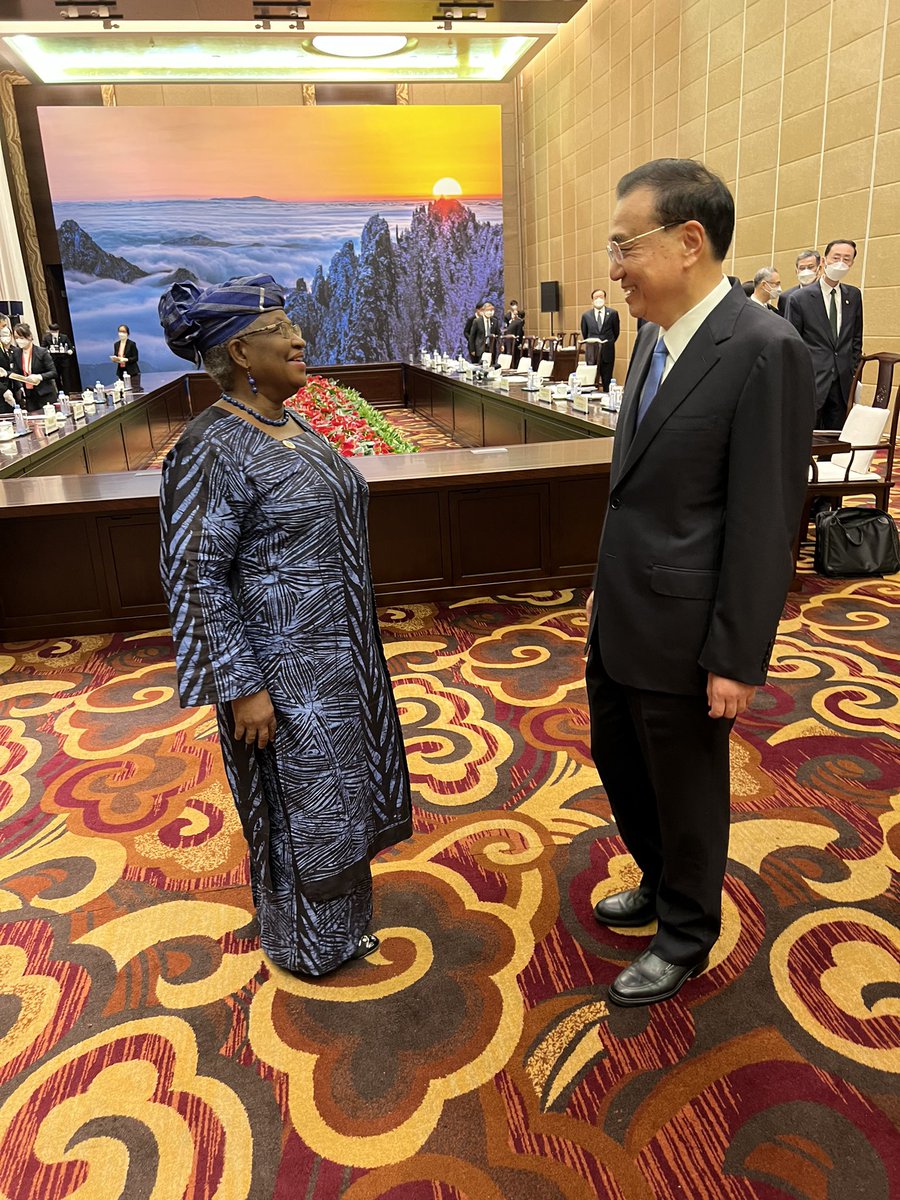 NOIweala's tweet photo. Kicking off the 1+6 meeting w/ Chinese Premier Li Keqiang &amp; International Organisations. At the @WTO bilateral meeting discussing fragmentation &amp; geopolitical tensions, subsidies &amp; level playing field issues, ratification of the Fisheries Subsidies &amp;SDR agreements &amp; digital trade https://t.co/3ZKTTjaykL