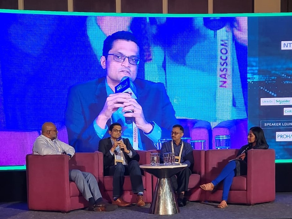 OpenWeaverInc's tweet image. It was a great opportunity to hear the experts discuss AI regulation. They addressed the need to define different blocks of AI to regulate accordingly, how to keep pace with trillion dollars of investment in AI, and many more.

#NASTech NASSCOM #nasscom #nastechweek2022