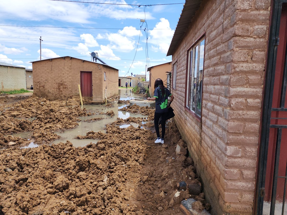 MathibaneTebogo's tweet photo. The @ActionSACaucusE was out in Daveyton today, conducting an oversight on what has become a Sewer induced disaster. We urge the executive Mayor and relevant https://t.co/60QFZdZ6tT intervene and serve this community. It cannot be business as usual ✋️ https://t.co/BTWB4cYJ01