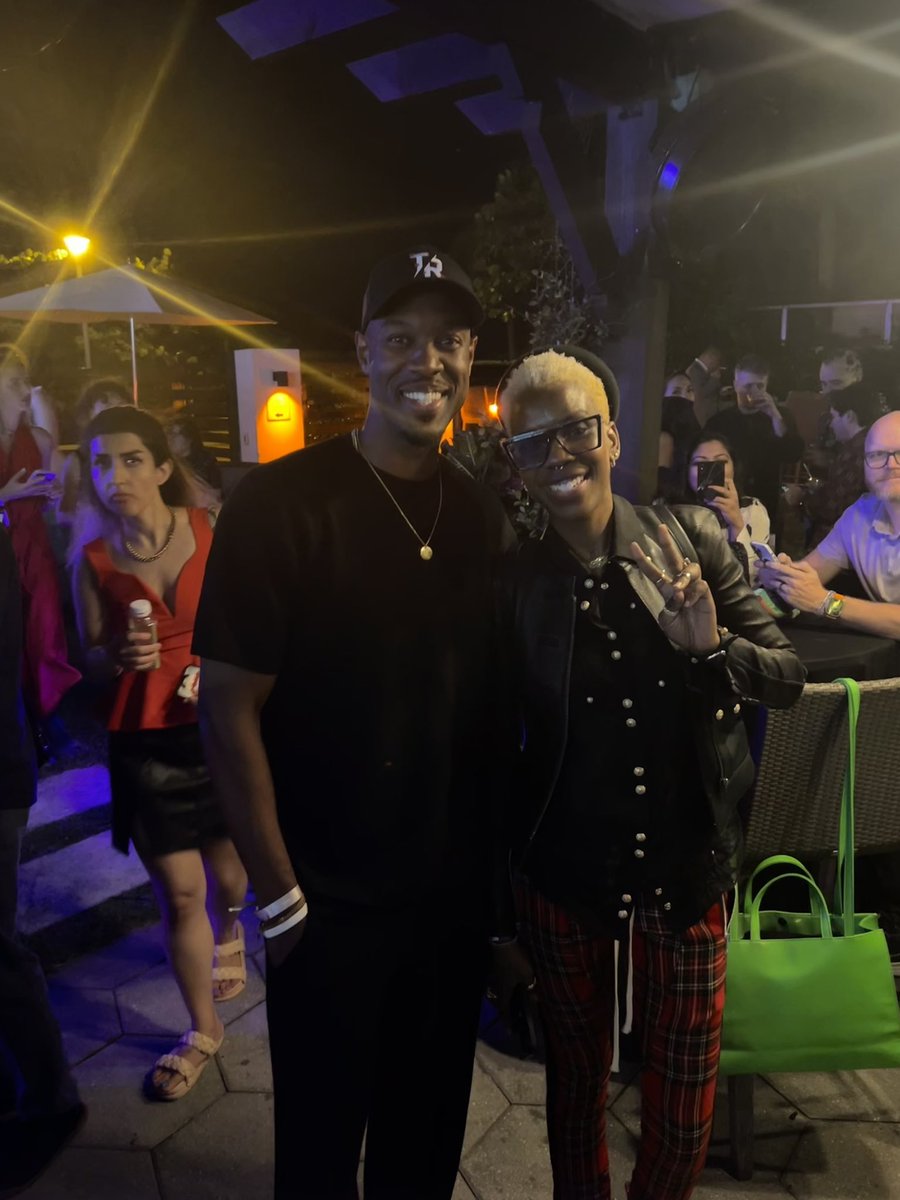 mec. (@mecdot) on Twitter photo Listen <a href="/DT_32/">⚡️ DT32.eth ⚡️</a>, I dunno how many photos we took that night but this one is my fave! 🥰 I genuinely appreciate the acknowledgment and getting to connect with <a href="/brandonturp/">Brandon Turp</a> 🙏🏾
Can’t wait to <a href="/newyorktechruns/">New York Tech Runs ($NYTR)</a> w/ the crew on Sunday! 🏀 Listen <a href="/DT_32/">⚡️ DT32.eth ⚡️</a>, I dunno how many photos we took that night but this one is my fave! 🥰 I genuinely appreciate the acknowledgment and getting to connect with <a href="/brandonturp/">Brandon Turp</a> 🙏🏾
Can’t wait to <a href="/newyorktechruns/">New York Tech Runs ($NYTR)</a> w/ the crew on Sunday! 🏀