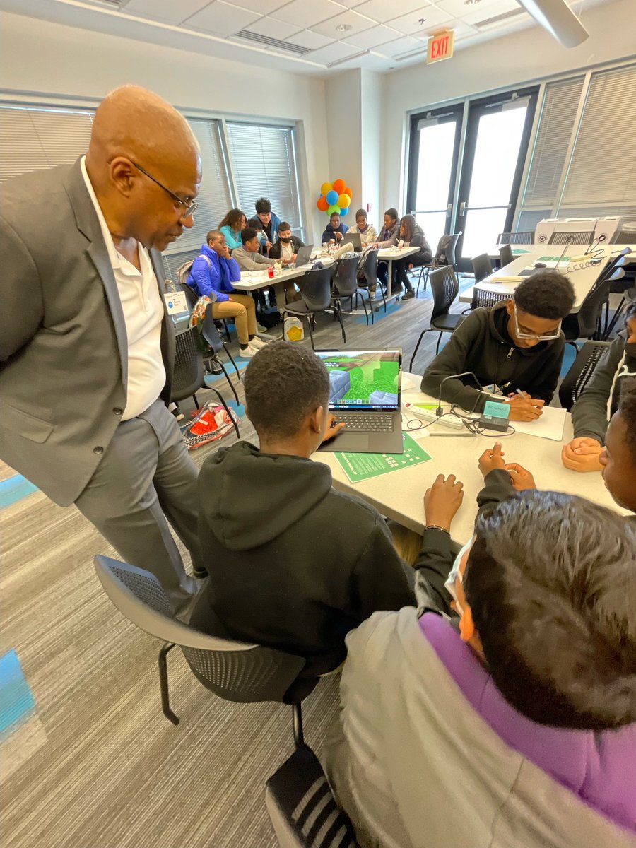 toddlions's tweet photo. Our students were invited to participate in a unique learning experience at Microsoft! https://t.co/K7b0nWkhuH