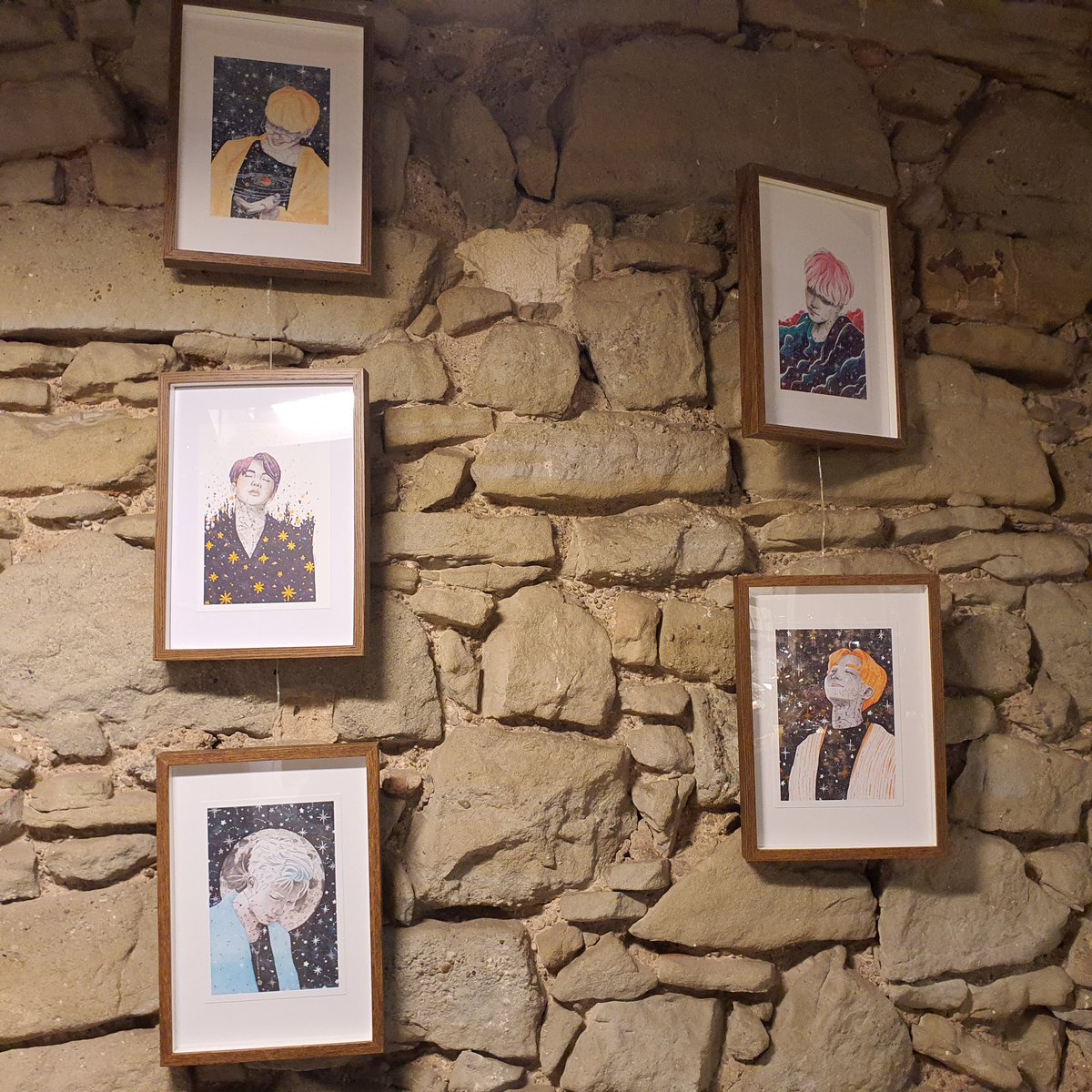 jmomino's tweet photo. Sabeu que a la #Cafeteria de l'Aroma de Manresa hi ha un espai reservat per a l' #exposició ? Grans #Artistes locals hi exposen les seves creacions. No us perdeu la que hi ha actualment, per mi espectacular. https://t.co/E6zchNSbfg
