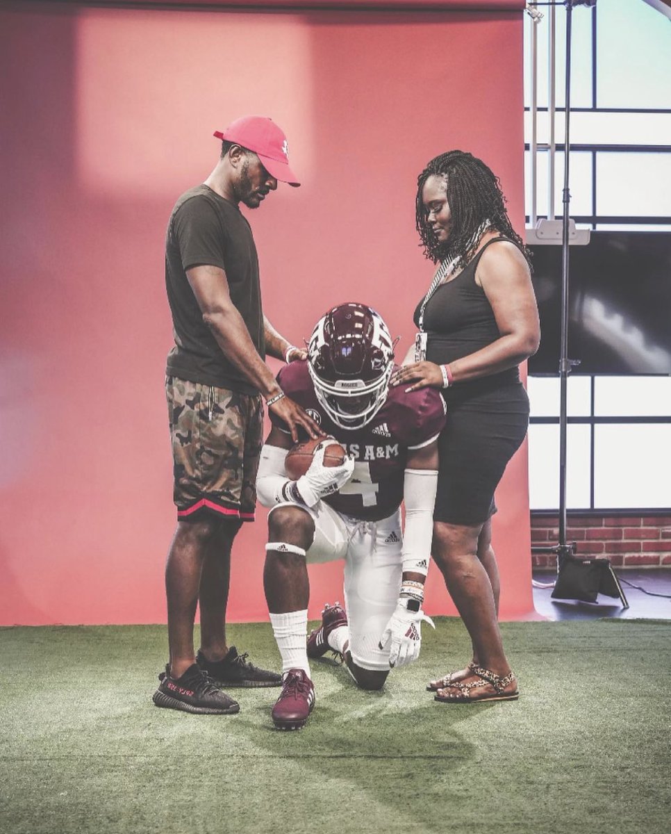 Family that PRAY together, stay together  WE are HOME!!!! #GigEm