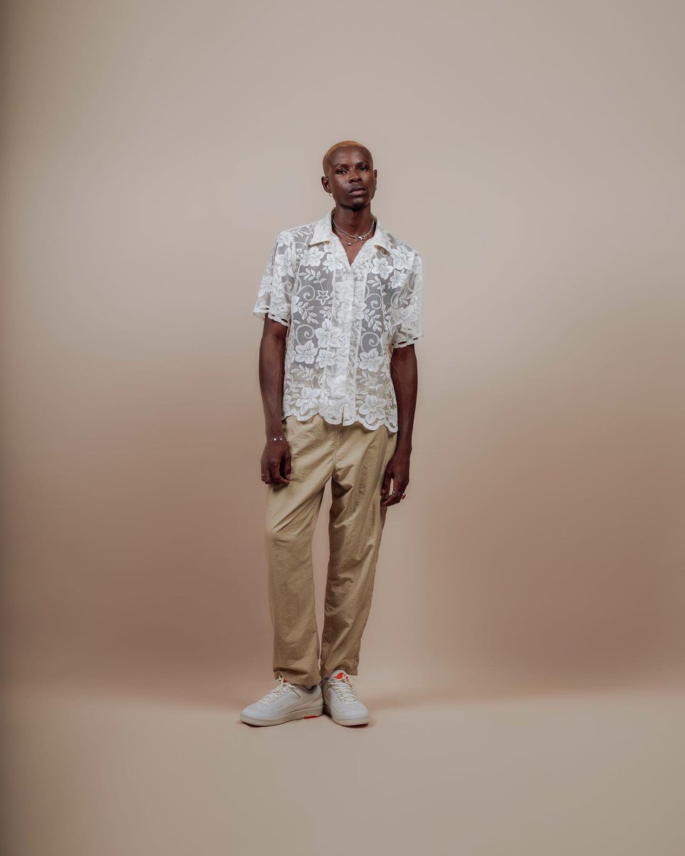 Sash_za's tweet photo. Look 2
Tshepang wears our quantec lightweight summer suit dropped crotch trouser with Phola lace bowling shirt.

Photography: @Kgomotso_Neto 
Styling: @thobekambane 
Make-up: @tammimbambo 
Model: @bbydore 

For orders and enquiries email sash@sashsouthafrica.com https://t.co/GnHzxCLyvO