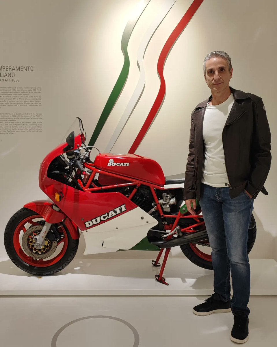 The 750 F1 represents a pillar in the @DucatiMotor history: the extreme super sport bike.

#ducatif1 #ducatif1750 #f1ducati  #museoducati #ducati #ducatihistory #storiaducati #passioneducati #ducatipassion #motorcyclehistory #twowheelspassion
