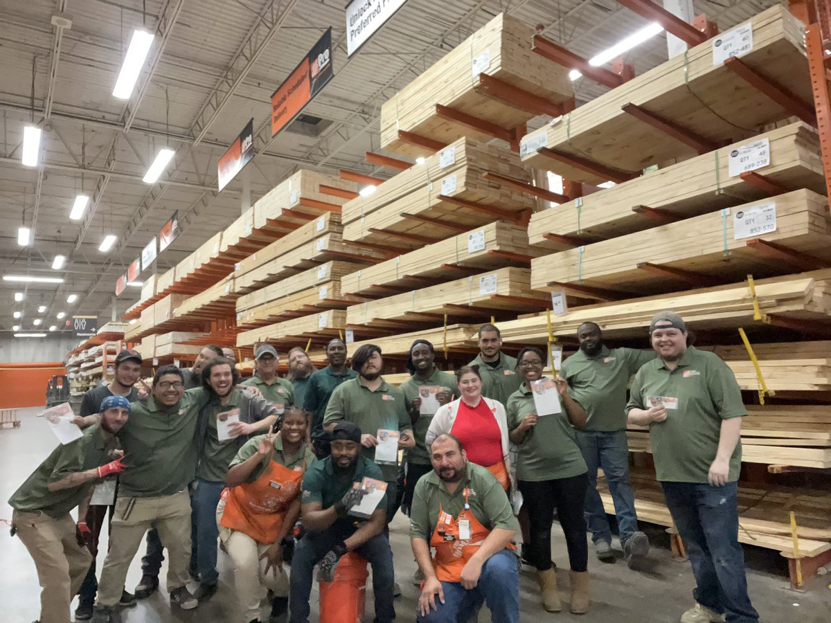 Celebrating not just “Freight &amp; Receiving” but celebrating OVERNIGHT Teams 💪🏾💪🏾💪🏾 This team is compromised of Freight, lumber recovery, &amp; garden recovery and together WE ARE… #ZOMBIESQUAD #THEHATCH #FRTA2022 #OVERNIGHTTEAMS <a href="/henry8885885341/">Henry6505</a>