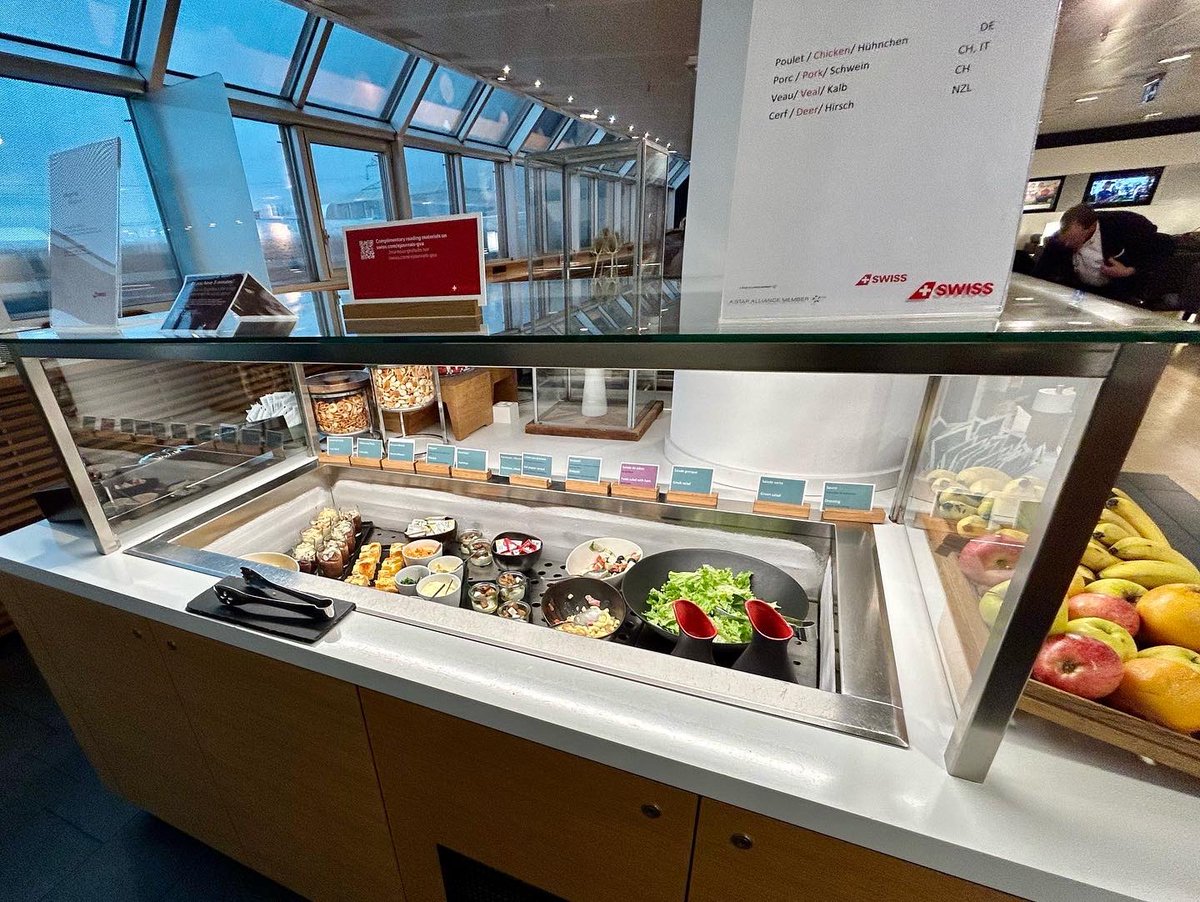 HofmannAviation's tweet photo. #loungevisit - @FlySWISS #senatorlounge @GeneveAeroport https://t.co/5ObphqkPyb