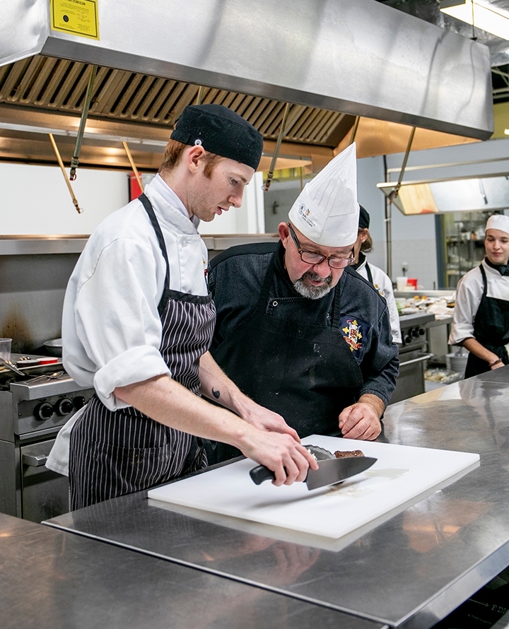 At Top Toques we offer a concentrated education based on learning by doing, where technique and practical hands-on application form the backbone of our professional programs.

toptoques.ca/contact/

#cheftraining #chef #chefschool #culinaryarts