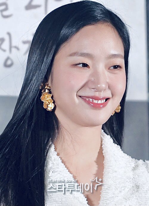 goeunscreen's tweet photo. #KimGoEun https://t.co/BeQrlVa35I