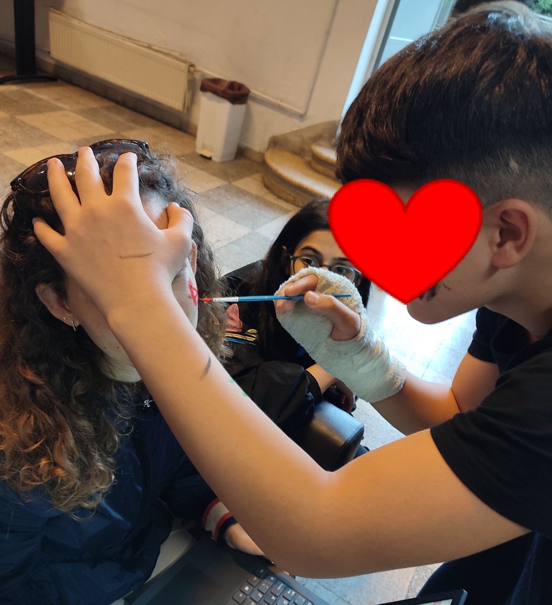 OTwithRefugees's tweet photo. Home is where the heart is and occupational therapy intervention is sometimes about celebrating just that. πβ€οΈ
#refugeevoicecy #WithRefugees #occupationaltherapy #occupationaltherapist #occupationaltherapylife #occupationaltherapywithrefugees #loveOT #OTisLife #ot4life https://t.co/3tRxCT9E6L