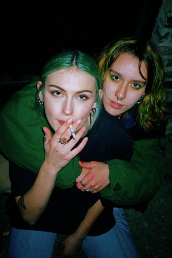 CyberRaversNFT's tweet photo. Girls just wanna have BASS
pic by James Baroz
#ravegirls
#cyberravers
#originalravers
#90sraves
#web3
#NFTcollectibles
#Dubstep
#johnsummit
#90s
#raves
#girls
#jamesbaroz https://t.co/wGHFwmQJNq