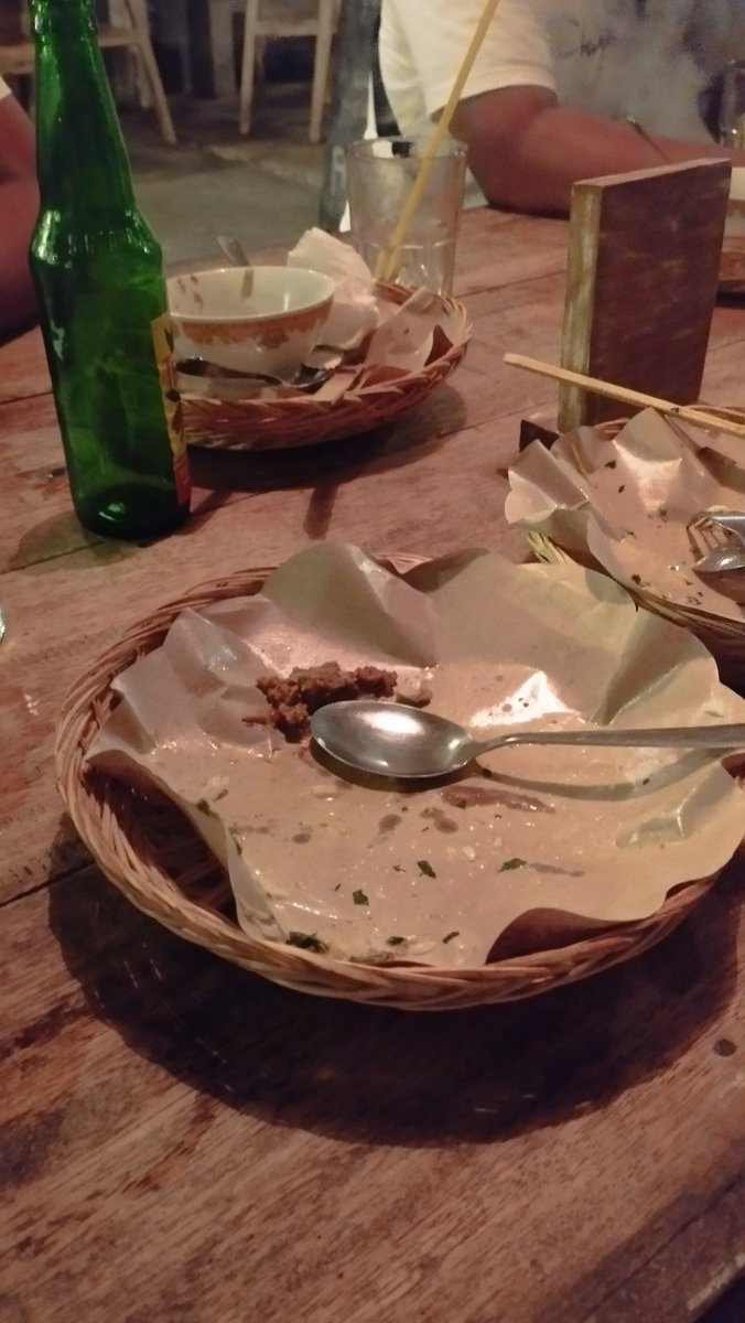 GdeParamartha's tweet photo. Ngga enak makan https://t.co/h7iCySk4hX