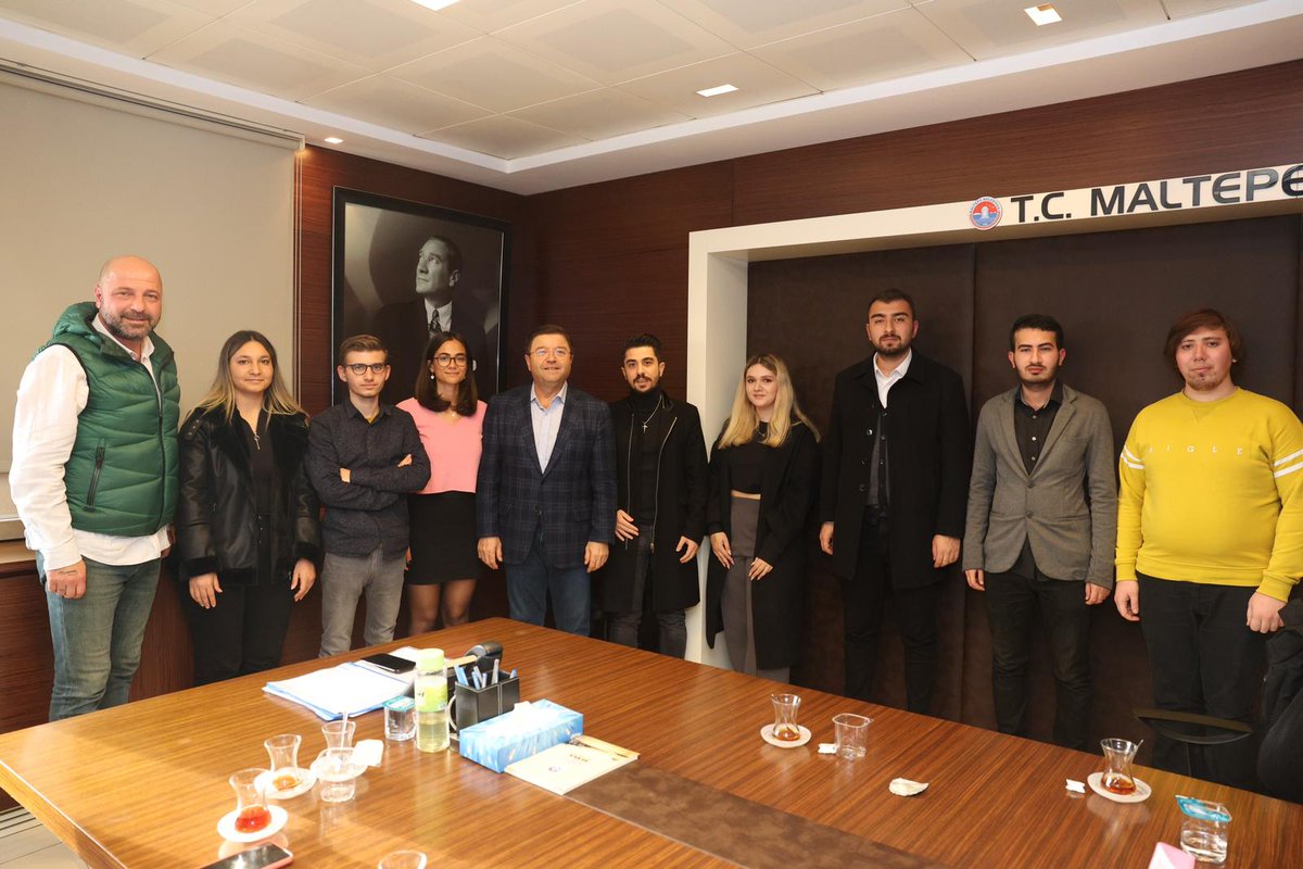 Maltepe Üniversitesi Atatürkçü Düşünce Kulübü olarak bu dönem ilk ziyaretimizi Maltepe Belediyesi Başkanımız Sayın Ali Kılıç ile gerçekleştirdik. Verimli bir toplantı oldu. Fikirleri ve destekleri için kendisine çok teşekkür ederiz.