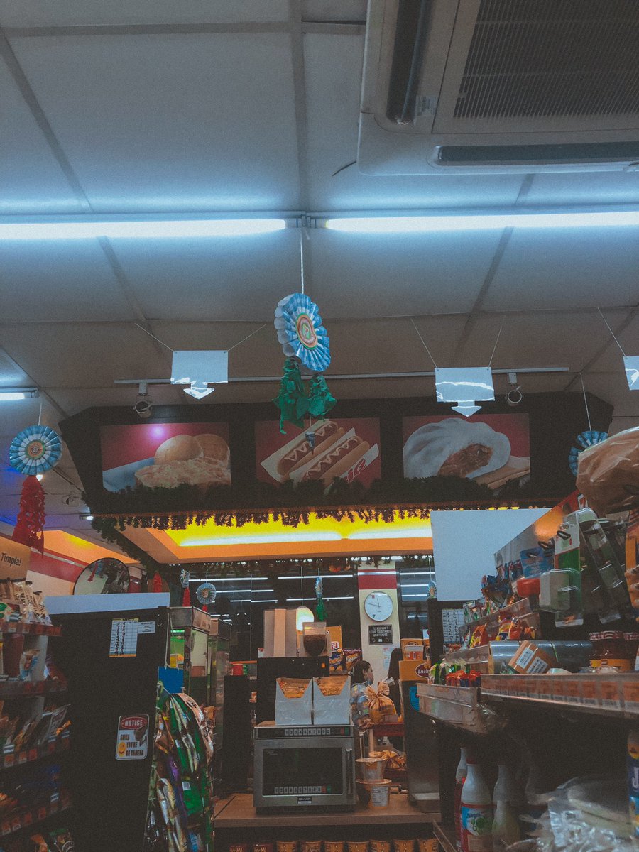 IamRaphaelG's tweet photo. Midnight hits different. https://t.co/eCHUCDJOdn