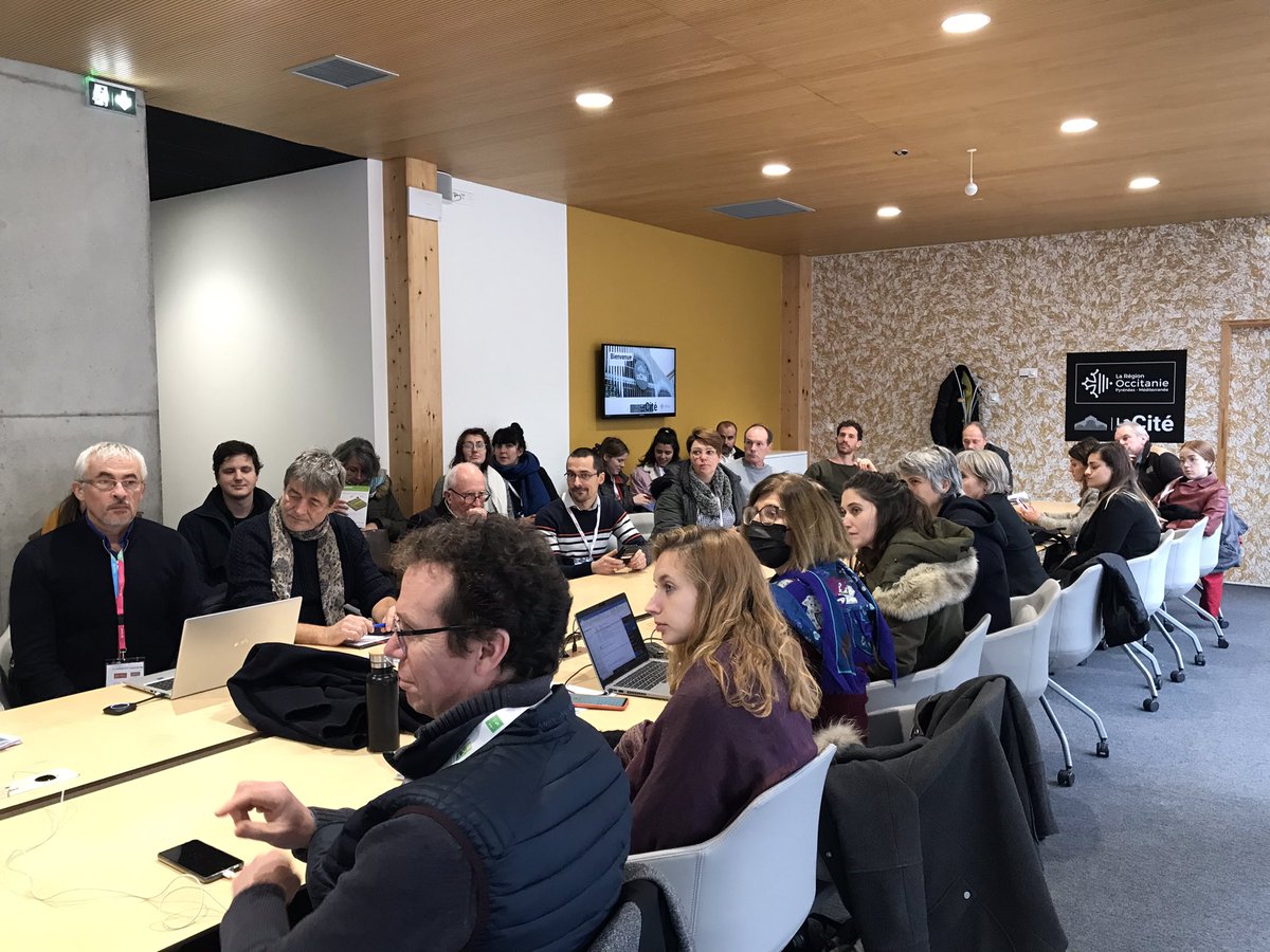 OccitANum's tweet photo. Transfo Digital Day: Salle comble pour le début des Pitch défisTechno/Solutions Agriculture #Adocc @InstitutElevage https://t.co/jvNaHBfrgg