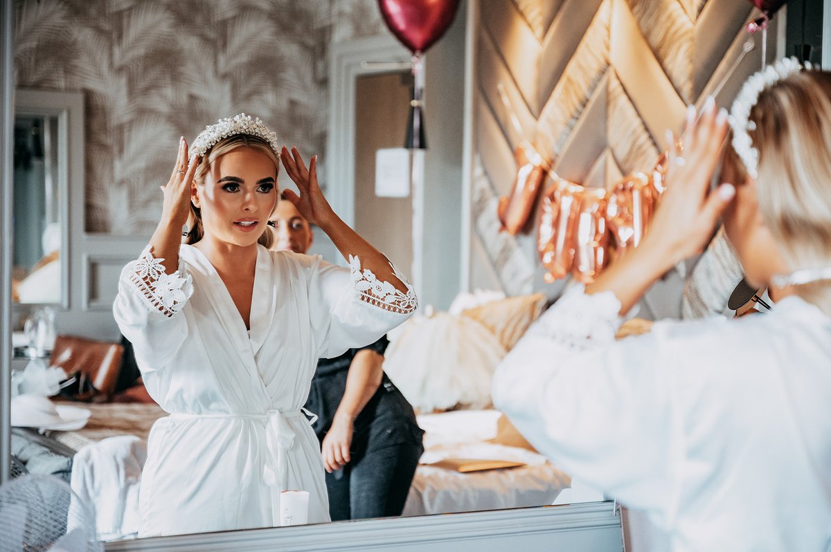 tietheknotscot's tweet photo. ✨❕White wedding heaven 🤍✨
 
#WeddingoftheWeek couple Natalie + Chris married at @enterkine on a big day that was the epitome of classic Scottish country-house wedding glamour

See it here ➡️ https://t.co/2aCvX8zrbx

📸 @BeveridgeDaryl 

#scottishwedding #weddingscotland https://t.co/2ejS2KfWFM