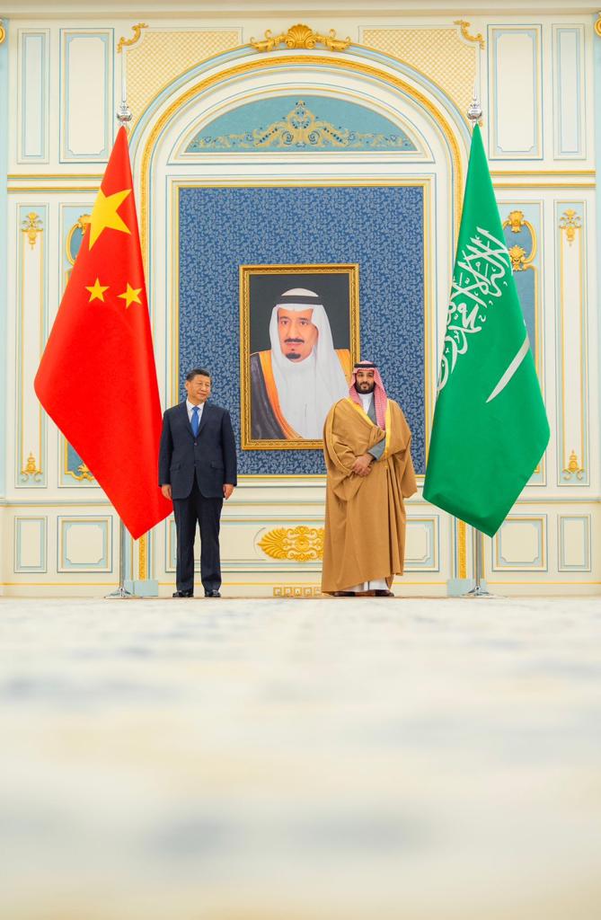 spagov's tweet photo. سمو #ولي_العهد وفخامة رئيس جمهورية #الصين الشعبية، يشهدان مراسم تبادل عدد من الاتفاقيات ومذكرات التفاهم الثنائية بين البلدين.
#الرئيس_الصيني_في_السعودية
#واس https://t.co/lQ7OeTjJhR