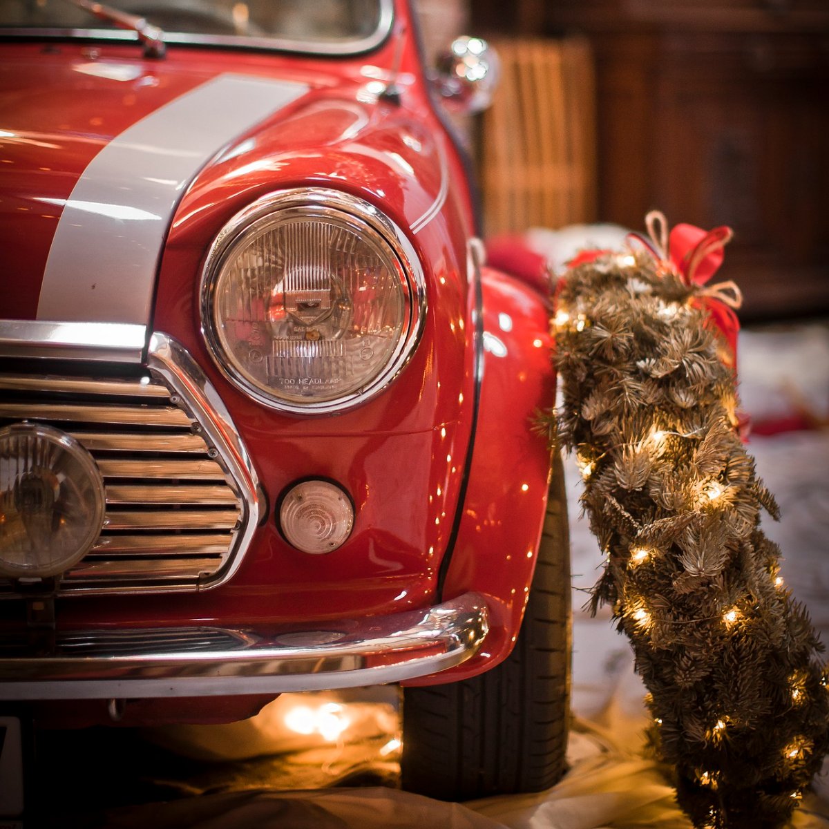 This holiday season, come to #JohnnysAutoBodyCollisionRepair for the best #AutoBodyRepair in #LafayetteCA.