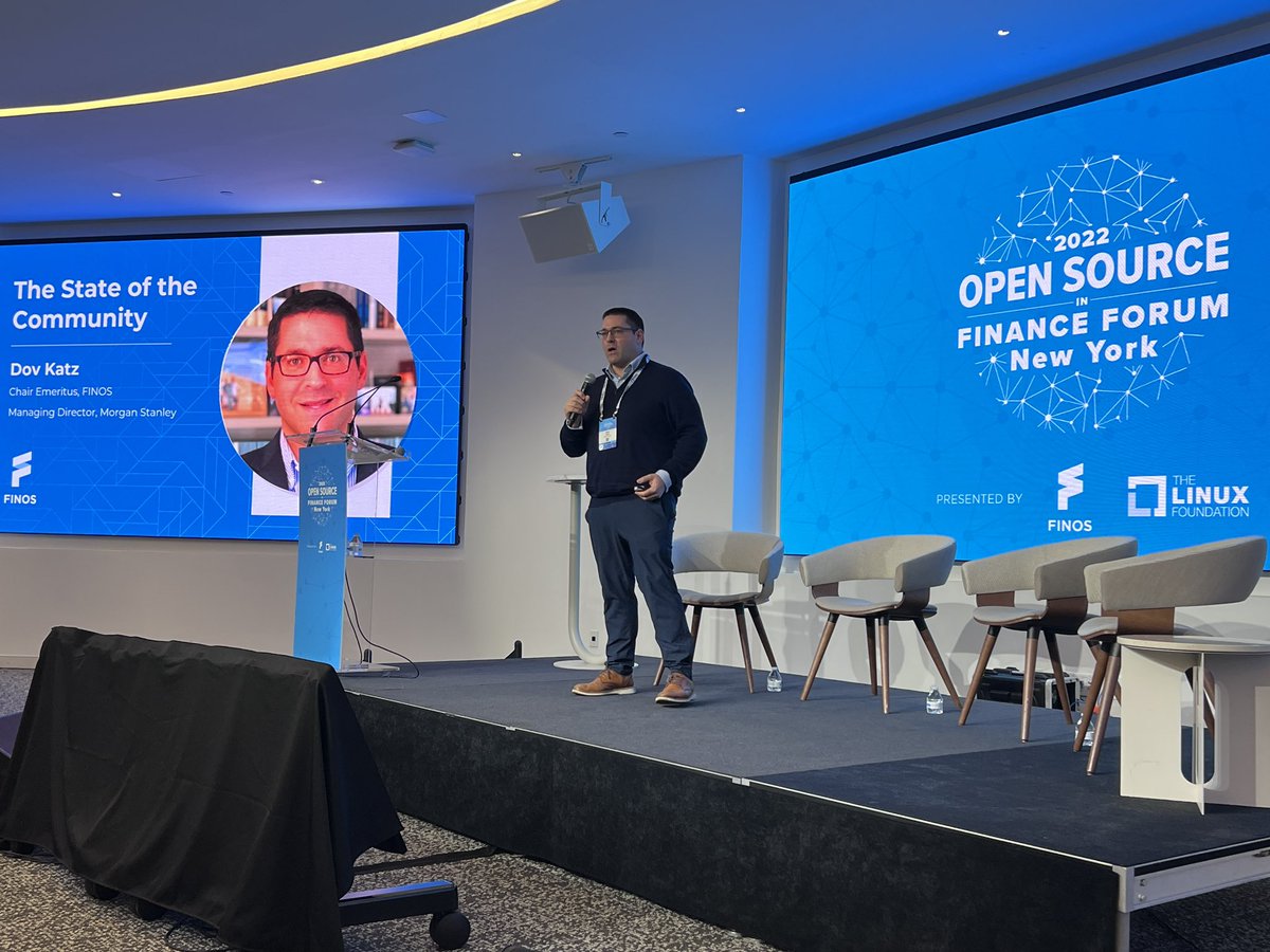 linuxfoundation's tweet photo. Dov Katz provides a state of the union for open source in financial services at #OSFinserv!

View the livestream: https://t.co/wFVKU85eU4 https://t.co/d2QteLtpkX