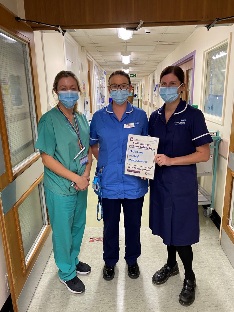 LancsHospCITeam's tweet photo. The staff on Ward 10 with their pledges for #LTHTRSafetyWeek ! The team are working on reducing missed medications along with utilising the Safety Surveillance Dashboard during their Safety Huddles https://t.co/m12QQWGT3k