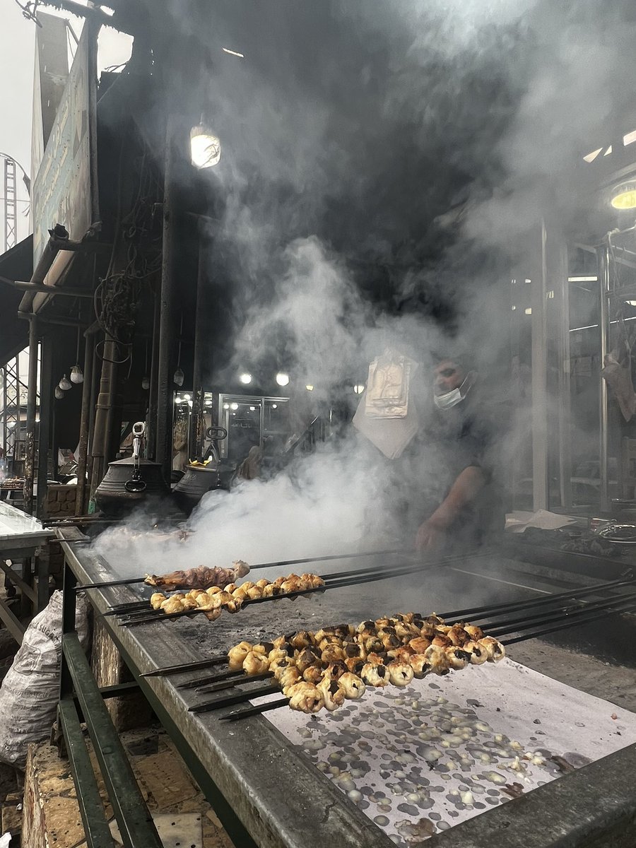 TajikKarim's tweet photo. Street foods in Peshawar! 

#peshawar #citytour #explorepeshawar #pakistan #hunzaexplorers #phototour #karimtajik #photographychallenge https://t.co/VSXzajudXU