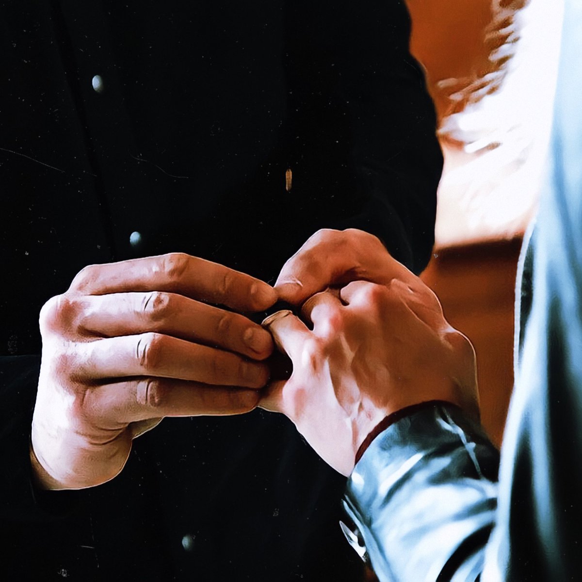 trasseaccount's tweet photo. Happy One Year to best Couple π₯°β€οΈ
#UpsteadForever #Upsteadwedding https://t.co/geFcHlBkOq