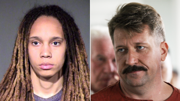 Resonant_News's tweet photo. 🇷🇺 #Russia and the 🇺🇸 #US have conducted a high-level prisoner swap, involving Russian arms dealer Viktor Bout and WNBA player Brittney Griner

On Thursday, the Russian Foreign Ministry said that the two individuals have been exchanged in Dubai. https://t.co/7YfRuyqFo6