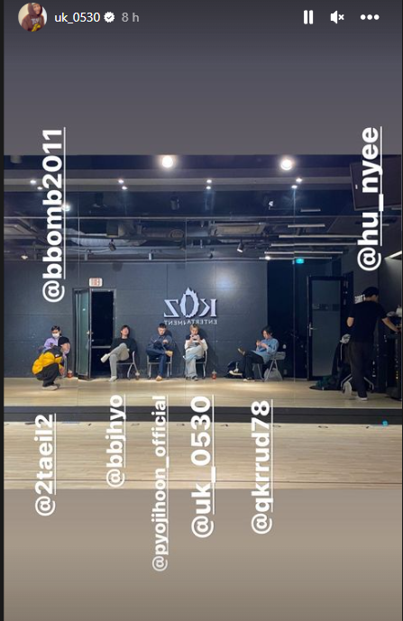 ZICOXINHA_'s tweet photo. EU ESPEREI 4 ANOS. FORAM 4 LONGOS ANOS.

O BLOCK B NA KOZ É REAL, E VAI TER SPECIAL STAGE DELES CARALHO.

BLOCK B IS COMMING BACK BITCHES https://t.co/82griKm8Xm