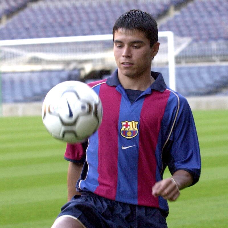 Happy birthday Javier Saviola!!  Many happy returns!    
