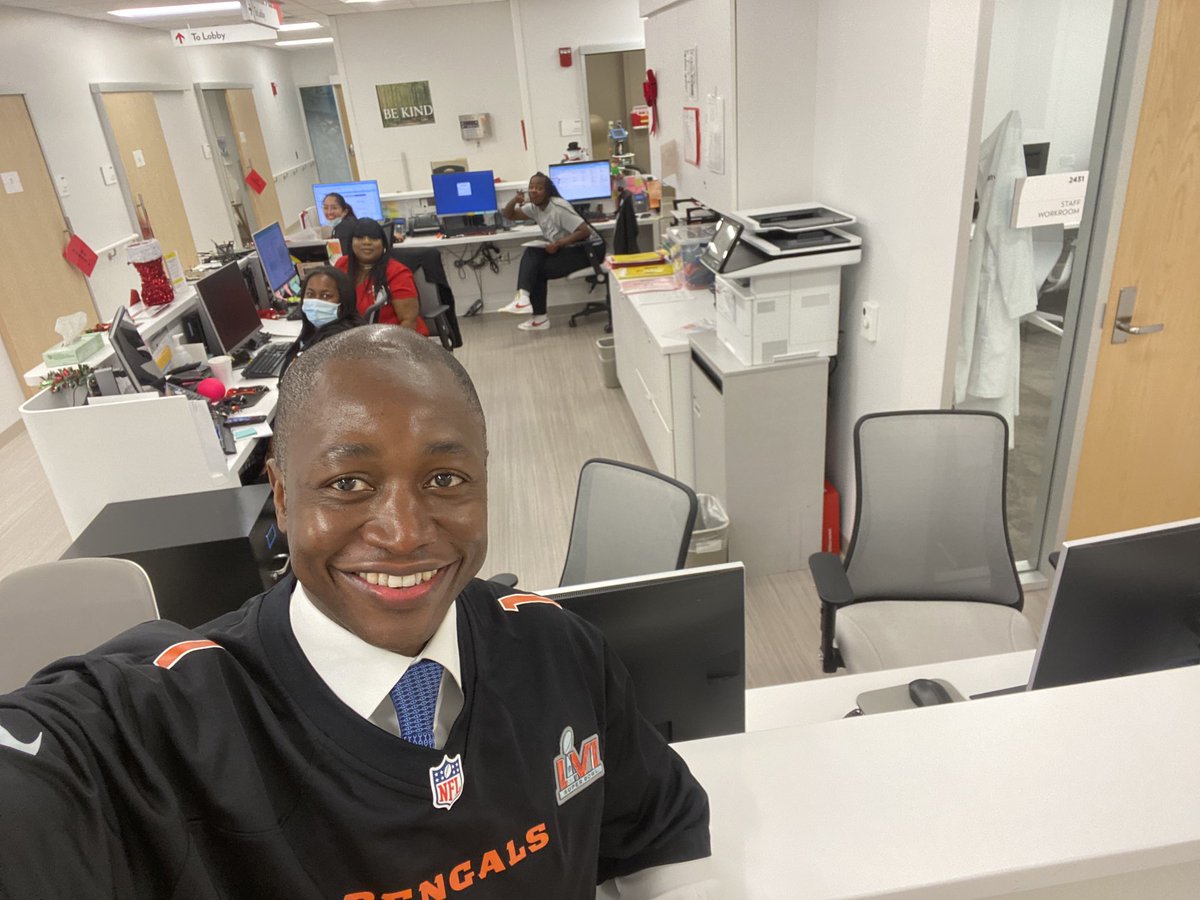 Dr. Owoicho Adogwa (@oadogwa) on Twitter photo ā¦<a href="/PatrickMahomes/">Patrick Mahomes II</a>ā© made a bet that Kansas City would win. In neurosurgery clinic now being forced to wear a Bengalās jersey. #NeverBetAgainstTheBengalsPatrickMahomes ā¦<a href="/PatrickMahomes/">Patrick Mahomes II</a>ā© made a bet that Kansas City would win. In neurosurgery clinic now being forced to wear a Bengalās jersey. #NeverBetAgainstTheBengalsPatrickMahomes