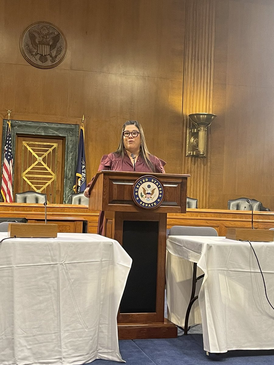 XochitlOseguera's tweet photo. Starting #LEPD with the amazing @MonicaRamirezOH at the US Senate! Let’s talk about solutions to closing the wage gap now! #EqualPay #latinaequalpayday https://t.co/MYNssfc3Gx