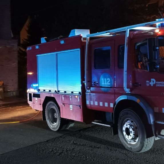 pompiers_aran's tweet photo. Incendi d'un contenedor de lordèra damb afectacion complèrta en Vielha.
- Rescat d'ua persona en camilha d'elicoptèr dempús de patir un accident d'esquí de montanha ena zòna dera Bonaigua.
- Evacuacions dirèctes damb elicoptèr en Baqueira Beret amassa damb era equipa de #Pisters https://t.co/EgxMqauwt7