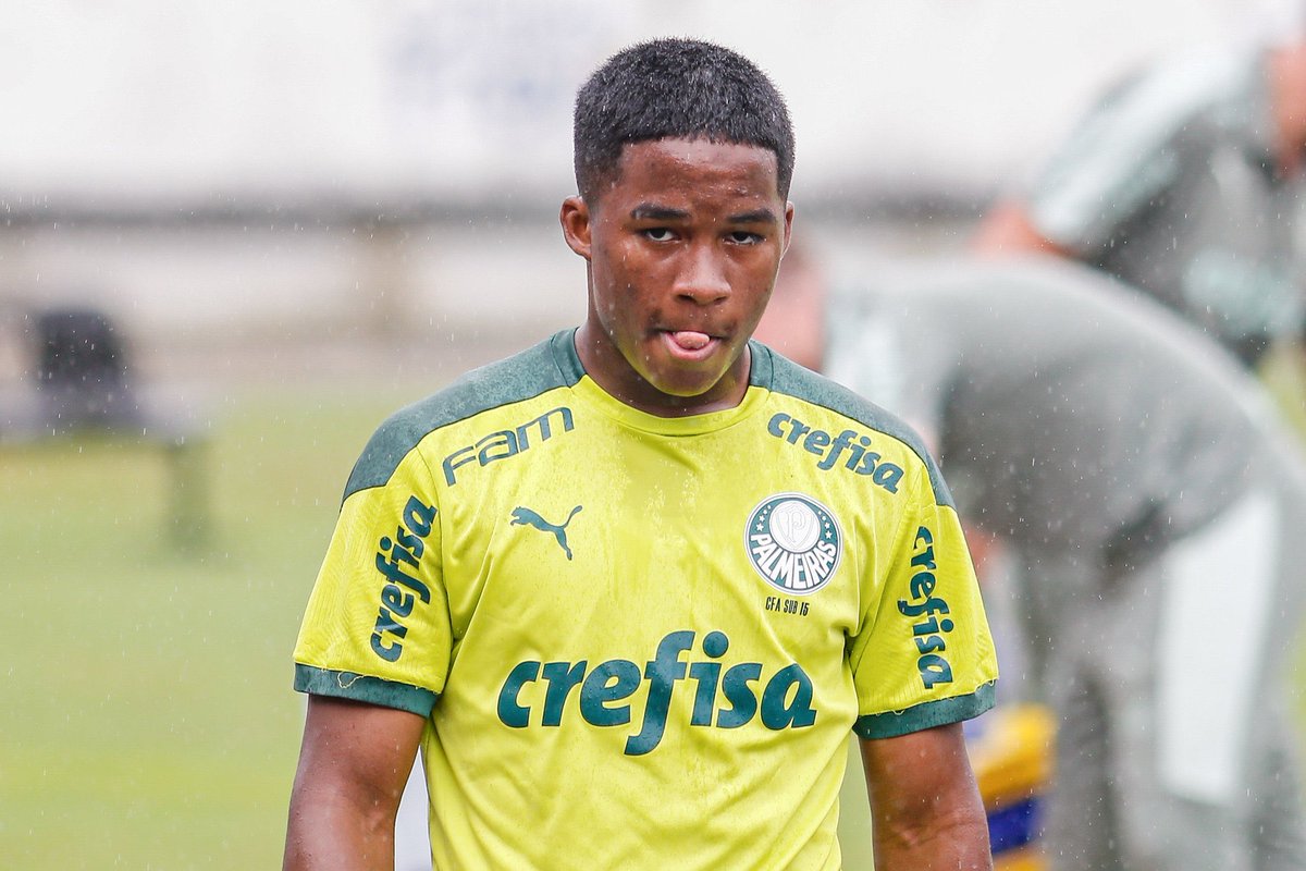 _BeFootball's tweet photo. 🚨🔴 𝗕𝗥𝗘𝗔𝗞𝗜𝗡𝗚 ! Endrick va REJOINDRE le Real Madrid contre 72 M€ tout compris ! 🤯

Le joueur n’a que 16 ans, du jamais vu. 🥵

(@FabrizioRomano) https://t.co/MbIiu4x28w