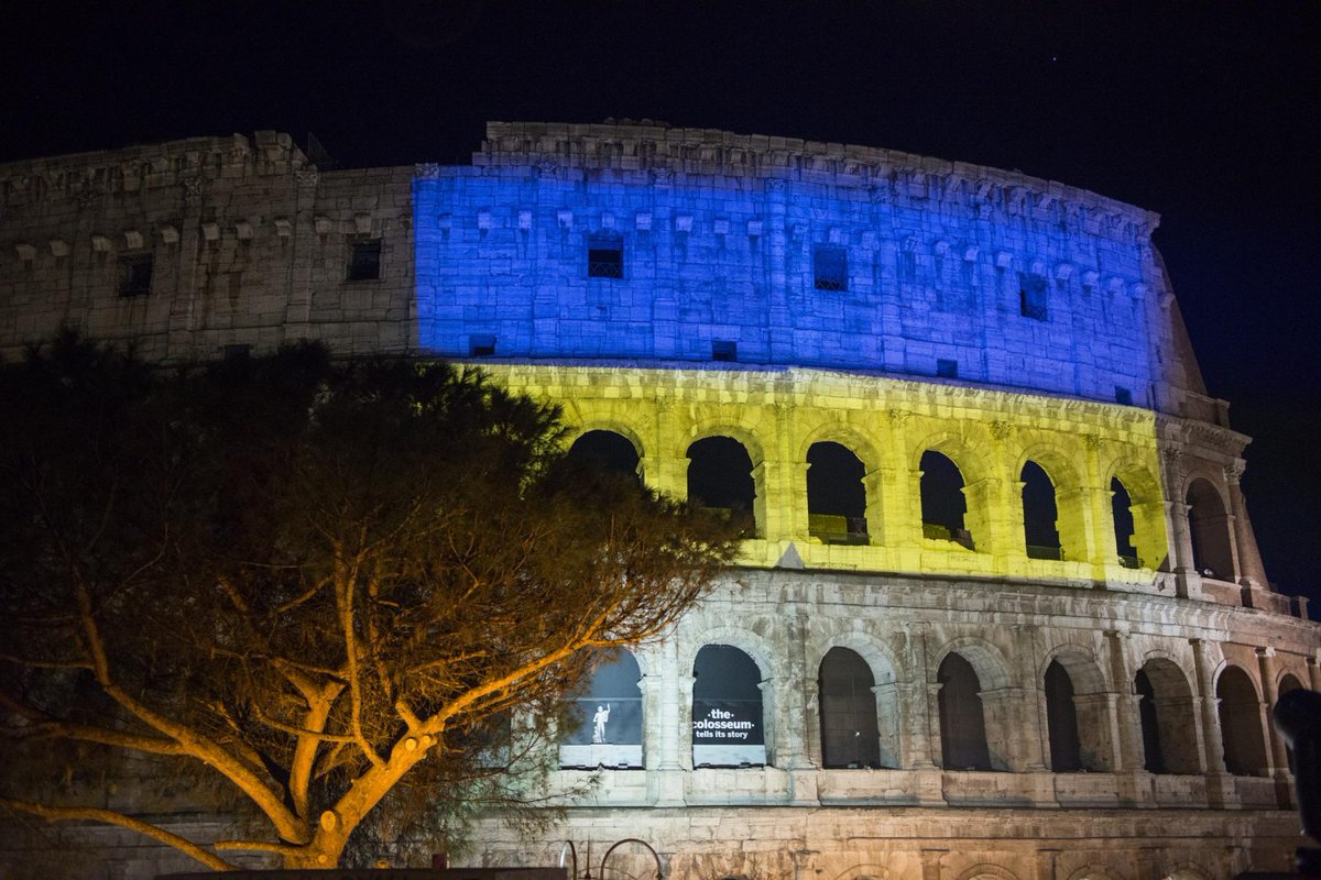 andreafortwett's tweet photo. @vamelina Rome, Italy. Slava Ukraïni! https://t.co/I6Gp9LbxoJ
