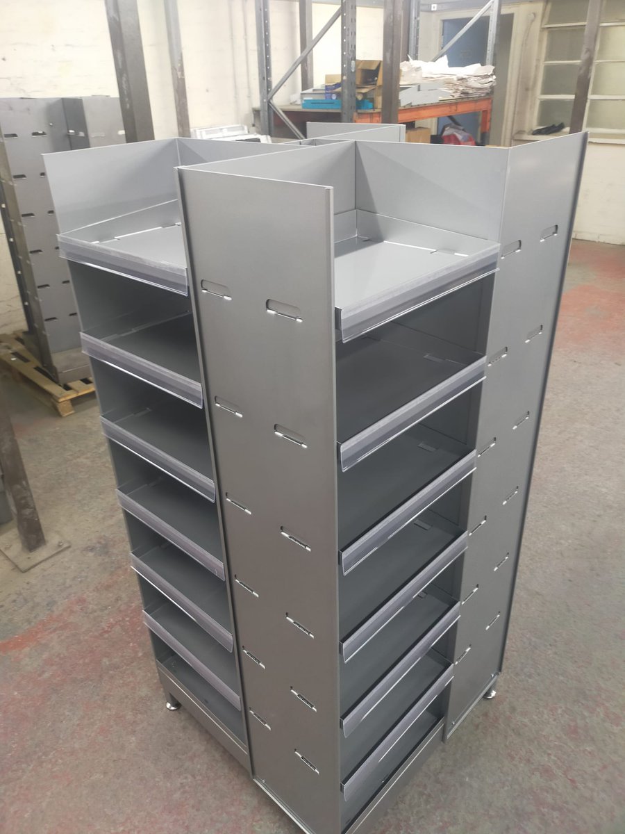 Here's some shelving all completed in house for another #valuedcustomer 😀

#lasercutting #cncpunch #cnclathe #pressbrake #sheetmetal #fabrication #migwelding #tigwelding #powdercoating #ukmanufacturing #ukmanufacturing #rooengineering #valueadded