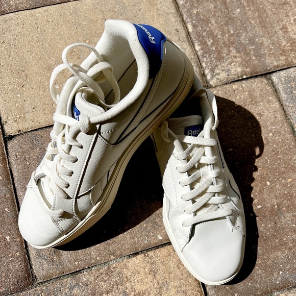 JordanConor5's tweet photo. So good I had to share! Check out all the items I'm loving on @Poshmarkapp from @MarjisBeads #poshmark #fashion #style #shopmycloset #oldnavy #calvinklein #reebok: https://t.co/219ymTXFGq https://t.co/ACwPeGvbfx