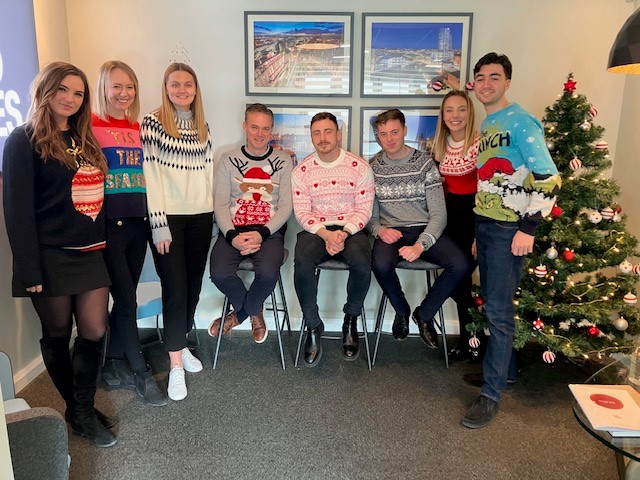 Fox Lloyd Jones tweet media