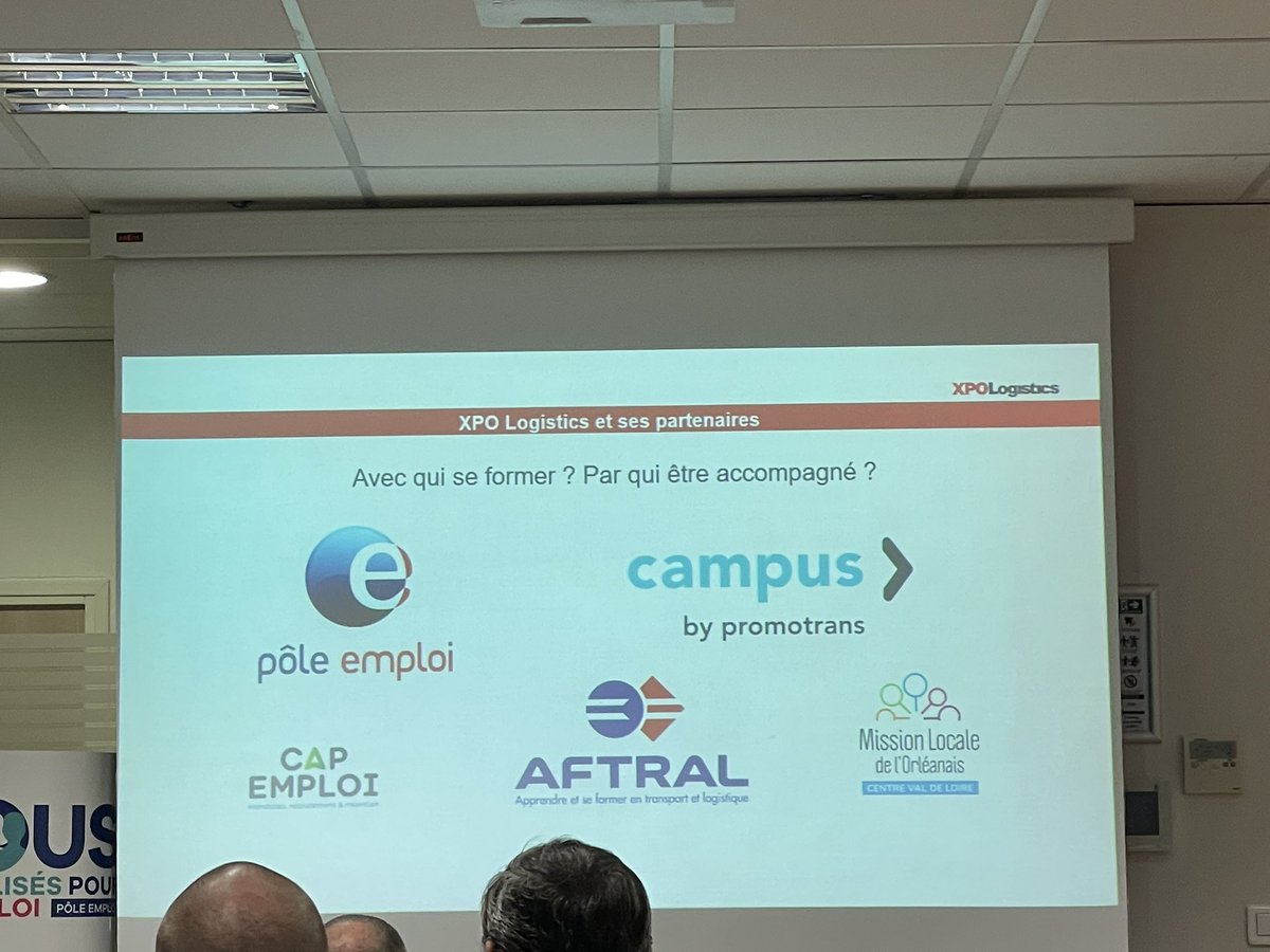 Fidel_k4's tweet photo. Dans le cadre de la semaine du transport session de recrutement à Ingré avec @XPOLogistics_Fr  en association avec #promotrans  mobilisation de la #poei aux besoins
@driss_1402 @christellevanc2 @patrick_boissy @poleemploi_RCVL https://t.co/7b7OOI8KjJ