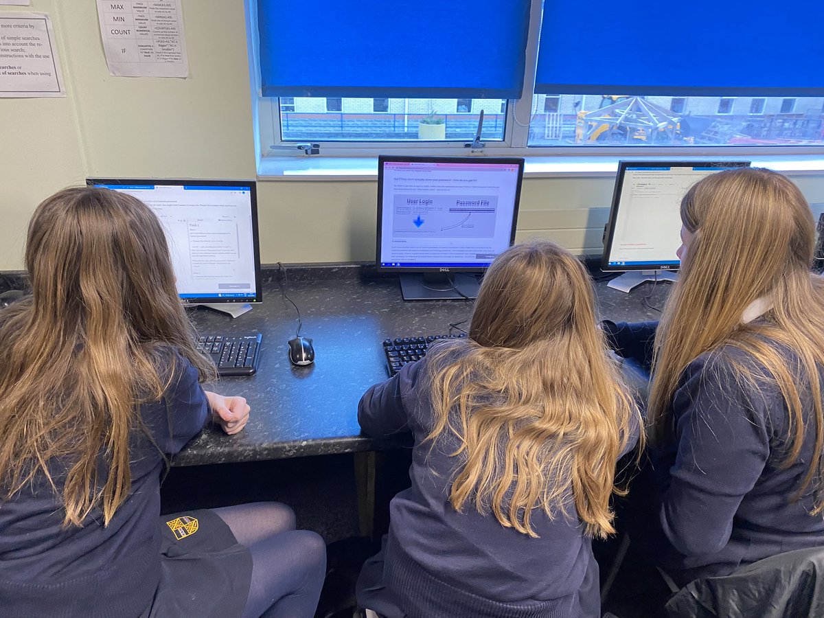 ICT_2xl's tweet photo. #HourOfCode Yr8 Crack 1 million passwords task with CyberSkills Live @DigitalWorldHQ https://t.co/nsNyrL6vP8