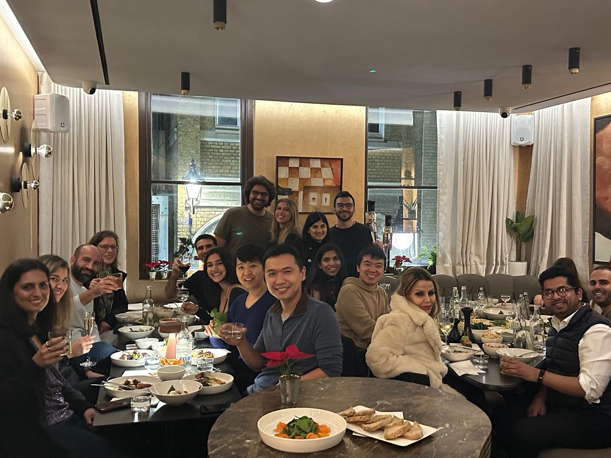 strategyandME's tweet photo. Thank you to all the students who attended our events at @LBS. It was great to meet you all and catch up with our MBA sponsored consultants! #StrategyandCareers https://t.co/0sqYvd99mm