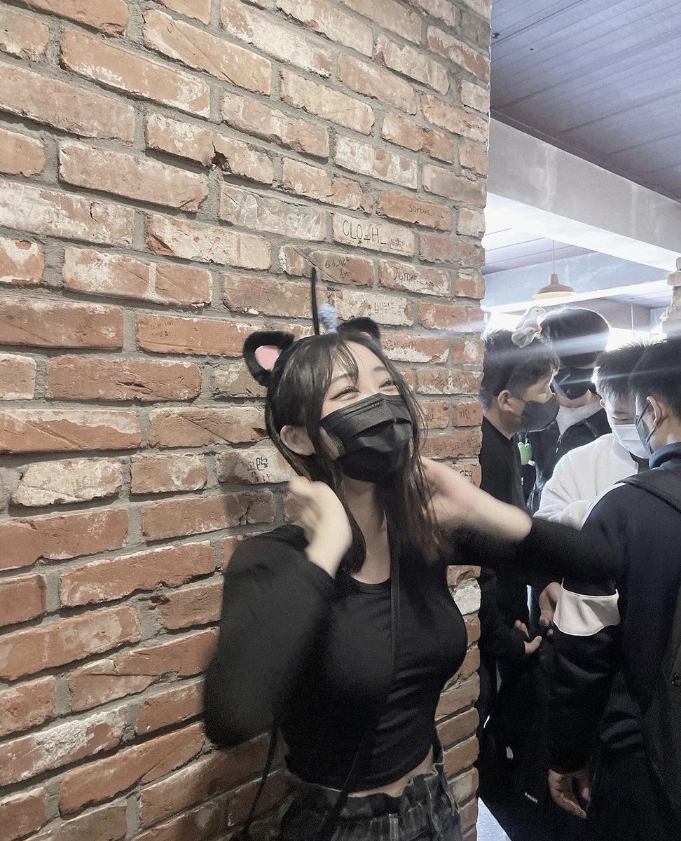 InYeowang's tweet photo. 여왕깨기하자❤️ #여왕깨기 #여깨 #능욕 #암캐 #조련 https://t.co/A6pK1y4oGb
