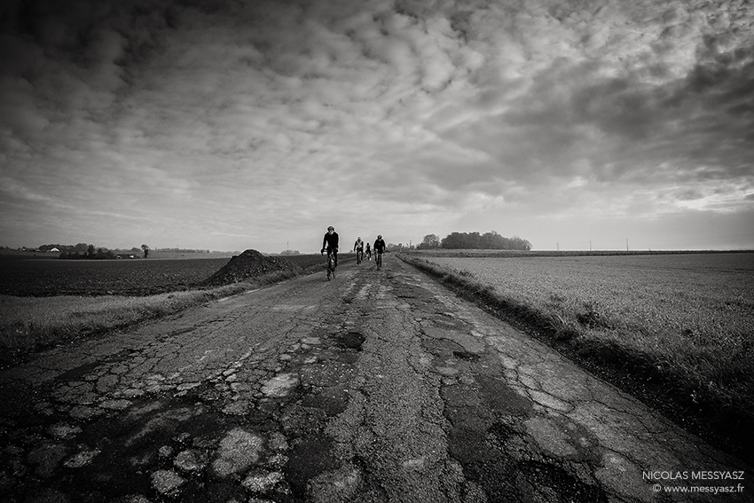 nicographie's tweet image. «Classics Challenge Paris &amp;gt; Meaux» La PHOTO du Jour du 19 novembre 2022 #LaPhotoDuJour #JournalPhoto messyasz.fr/FDJ/31654 #ClassicsChallenge #CC11 #velo #cyclisme #cycling #cyclinglife #sofrench